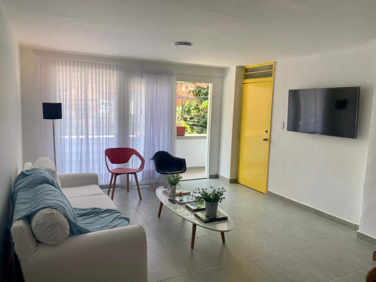 Charming Apartment In Downtown - Home Aris 301 Medellín Esterno foto